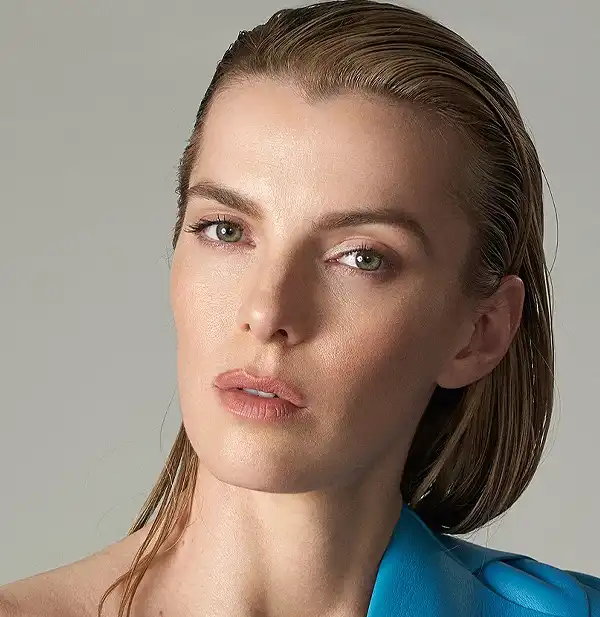 Happy Birthday Betty Gilpin