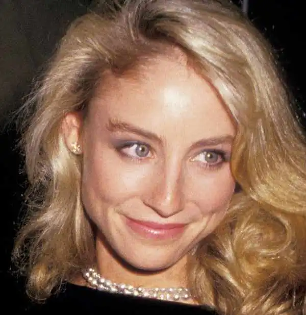 Happy Birthday Tracy Pollan