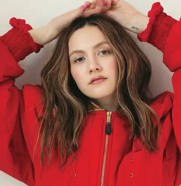 Happy Birthday Iris Apatow