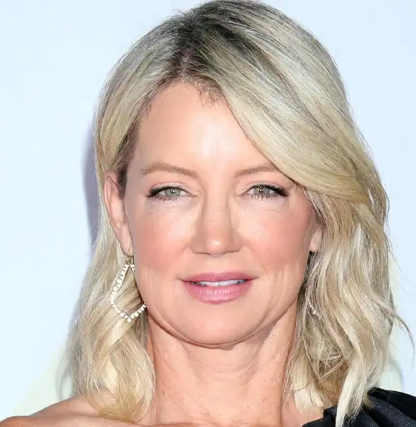 Happy Birthday Cynthia Watros
